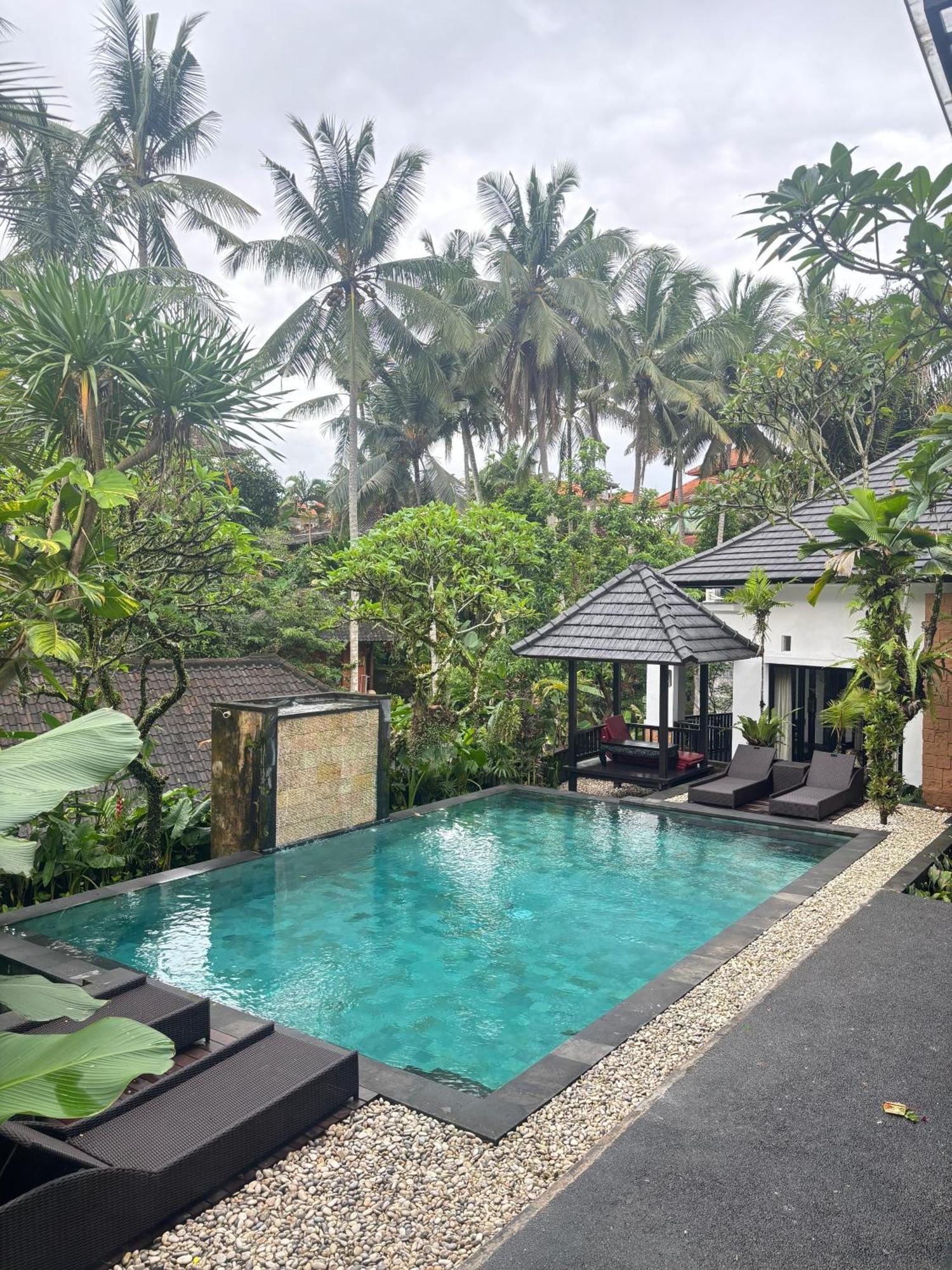 Igna Bungalows Ubud Esterno foto